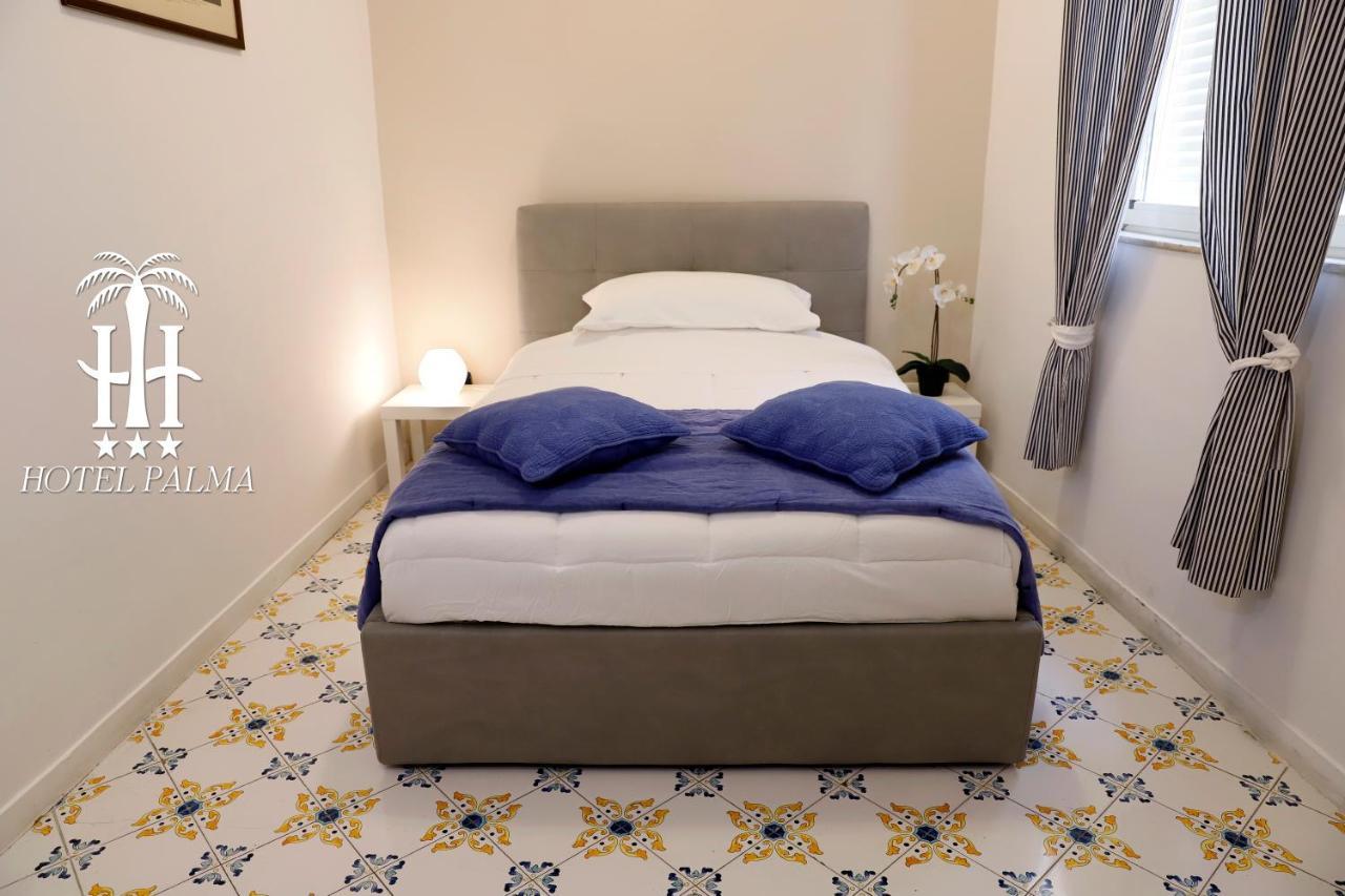 Hotel Palma Castellammare di Stabia Extérieur photo