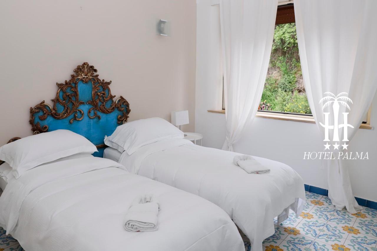 Hotel Palma Castellammare di Stabia Extérieur photo